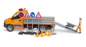 Camionetă întreținere drumuri MB Sprinter cu șofer și accesorii - Bruder 2677 scara 1:16 - Img 7