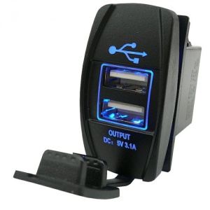 Priza cu 2 USB-uri 12/24V, 3.1A, lumina albastra