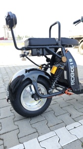 SCUTER ELECTRIC