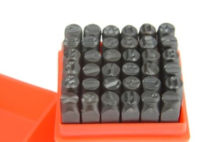 SET PANSOANE LITERE SI CIFRE 36 PIESE 4 mm