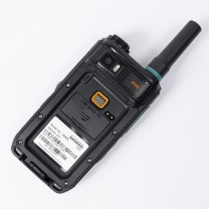 Statie radio portabila PNI 3588S, GSM 4G, camera foto duala, ecran color 2.4 inch, Li-Ion 3800 mAh, IP68 - Img 6