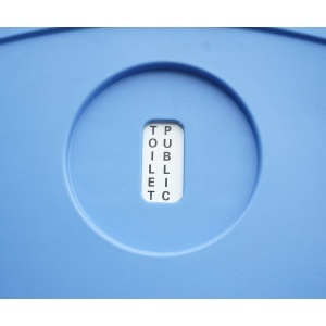 Toaleta ecologica vidanjabila HDPE 350L cu lavoar, pisoar, oglinda, suport hartie si cuier 1150x1150x2250mm - Img 18