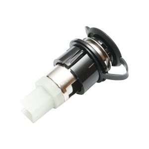 Adaptor priza bricheta auto 24V 300W Breckner Germany - Img 4