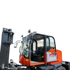 Motostivuitor 3.5T 4x4 OFF ROAD, motor diesel 50CP (37kW), inaltime ridicare 3m, roti 23.5/70-16 - Img 7