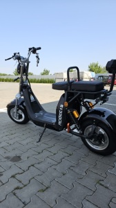 SCUTER ELECTRIC