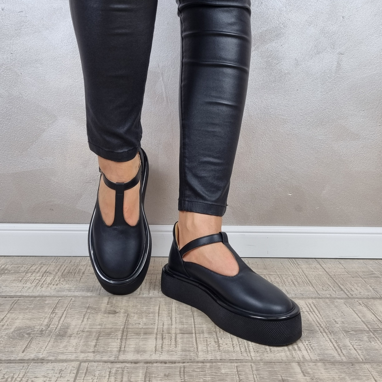 Spot On F9842 - Scarpe Casual Donna, Colore Nero, Chiusura Con Lacci, Modello Classico - 2