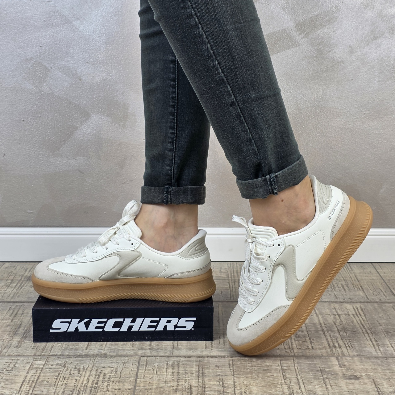 Pantofi dama sport Skechers® Hotshot - Pyke 185460 OFWT