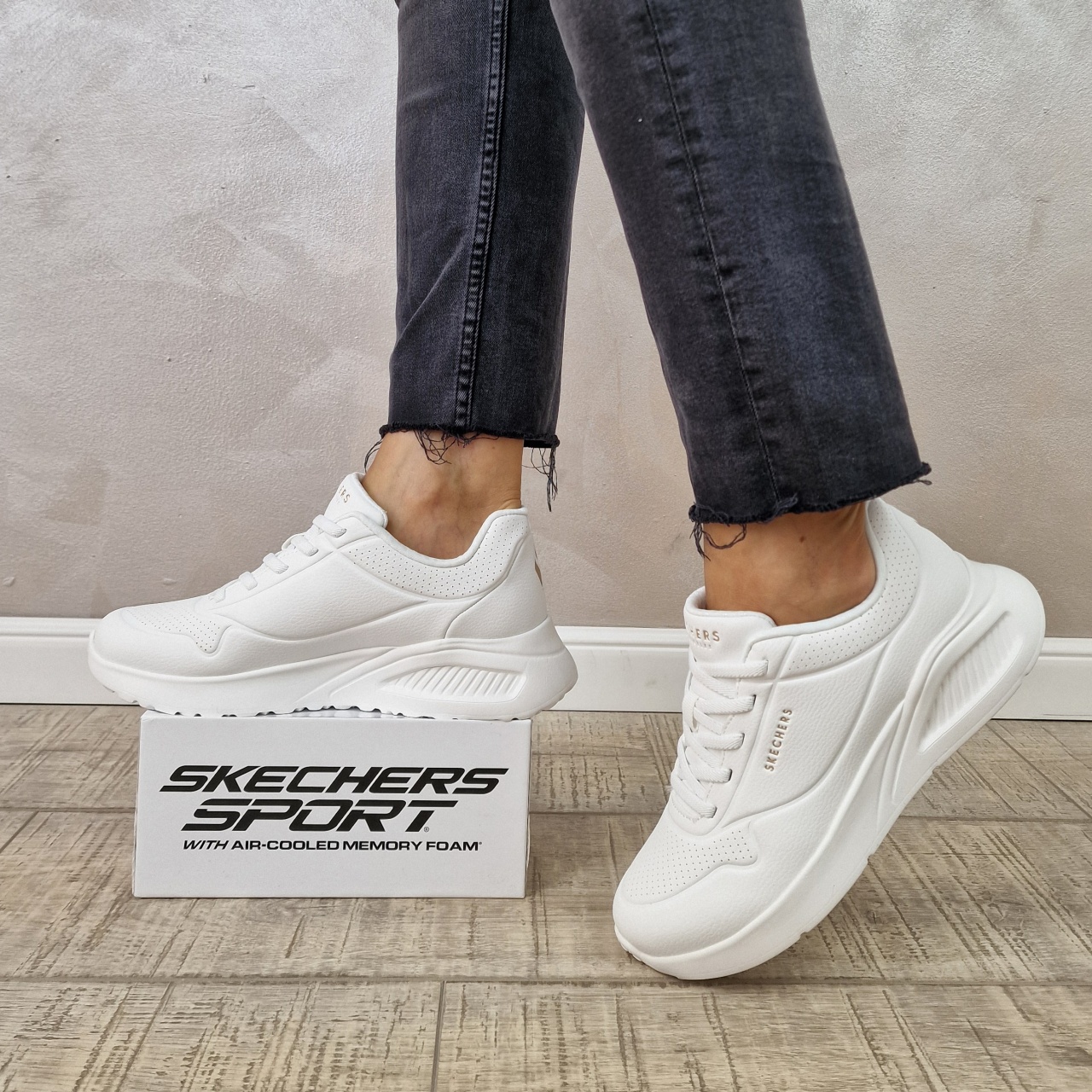 MANOS.RO Pantofi dama sport Skechers® UNO LITE LITE WORK 177289 WHT