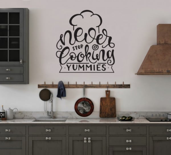 Sticker Bucatarie - Never stop cooking yummies