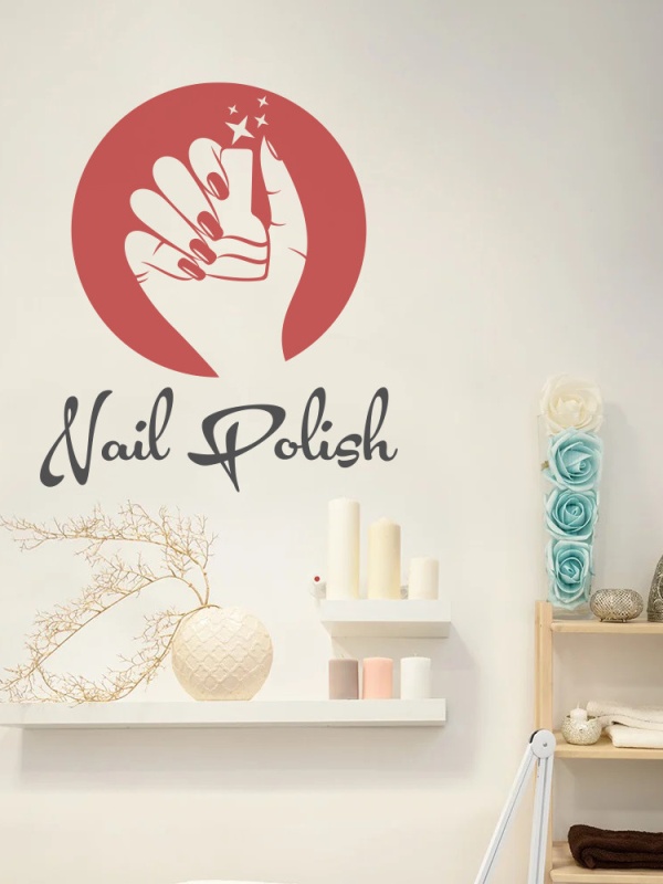 Nail polish (mana care tine oja)
