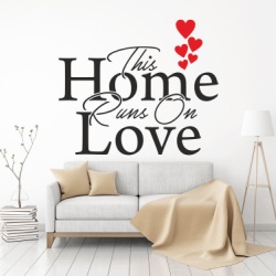 Sticker De Perete This Home Runs On Love - Img 1