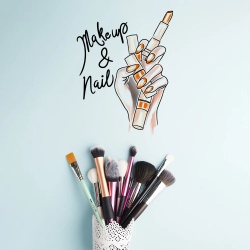 Make-up and nails - Img 3