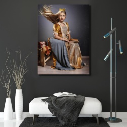 Portret Personalizat Cu Poza Ta - Golden Queen - Img 2