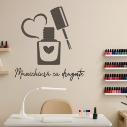 Manichiura cu dragoste