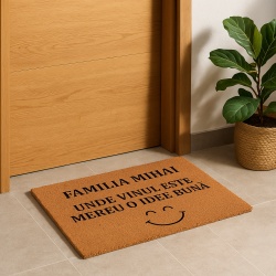 Covor de intrare personalizat - 60x40cm - Familia Unde vinul este mereu o idee buna