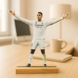 Figurina de birou din plexi glass cu Kylian Mbappé - vedere fata