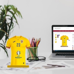 Figurina de birou sub forma de Tricou Echipa Nationala a Romaniei Euro 2024