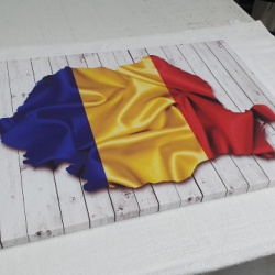 Tablou Canvas Romania Steag Si Contur - Img 4