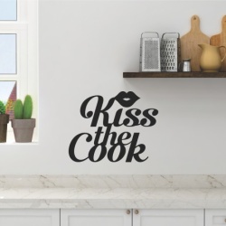Sticker De Perete - Kiss The Cook - Img 4
