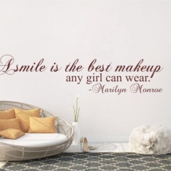 Sticker De Perete A Smile Is The Best Makeup - Img 2