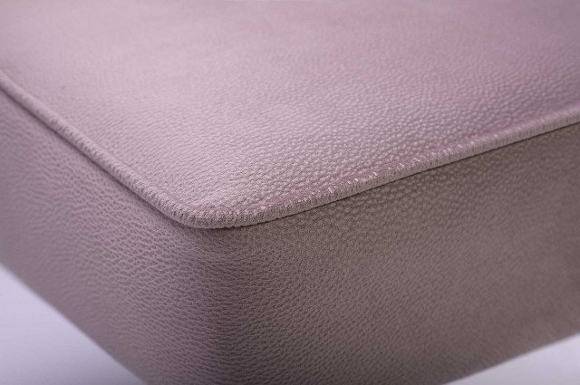 velur puder roze