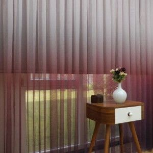 Zavesa ombre bordo 