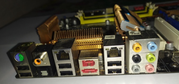 ASUS P5Q DELUXE LGA775 (REV. 1.03G) - Img 2