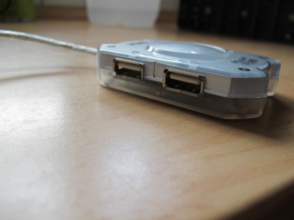 Hama 4-port Portable USB Hub 1:4 (silver, 4 x USB) - Img 2
