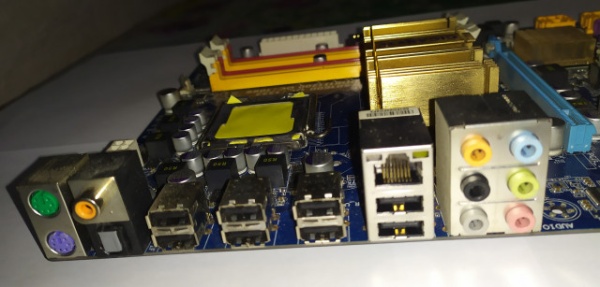 Gigabyte GA-EP35-DS3 LGA775 (REV. 2.1) - Img 2