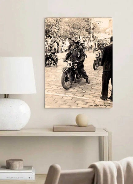 Stari Beograd, moto trke 1946., uramljena slika 30x40cm i 40x50cm - Img 2