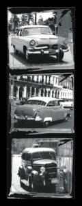 Crno bele slike starih automobila, dve uramljene slike 40x80cm svaka - Img 4