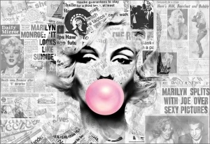 M. Monroe pink bubllegum, uramljena slika 40x50cm i 50x70cm