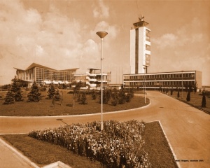 Stari Beograd-Aerodrom 1960., uramljena slika 30x40cm, 40x50cm i 50x70cm