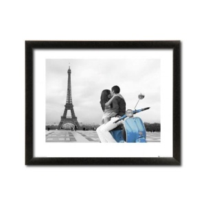 Eiffel kiss, framed picture