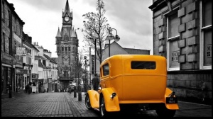 Zuti oldtimer, uramljena slika 50x100cm