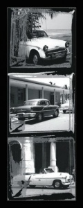 Crno bele slike starih automobila, dve uramljene slike 40x80cm svaka - Img 3