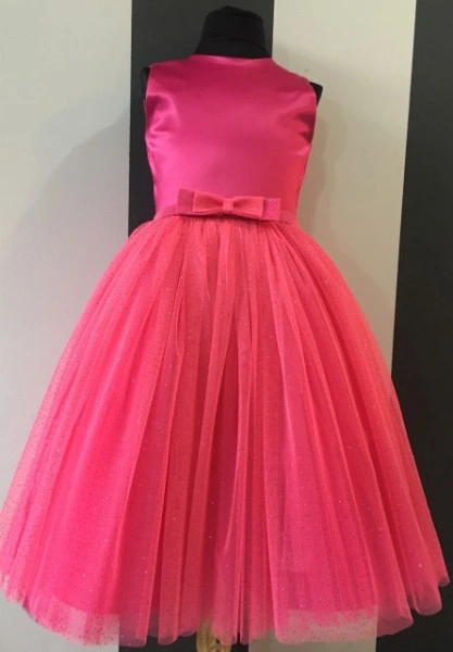 Shimmering dress with beautiful  waistline bow - Img 3
