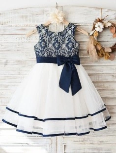 Blue lace special occasion girls dress - Img 2