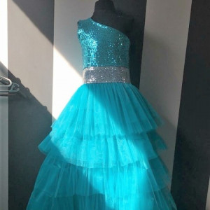 Beautiful tulle ruffles and shimmering girls turquoise dress - Img 3