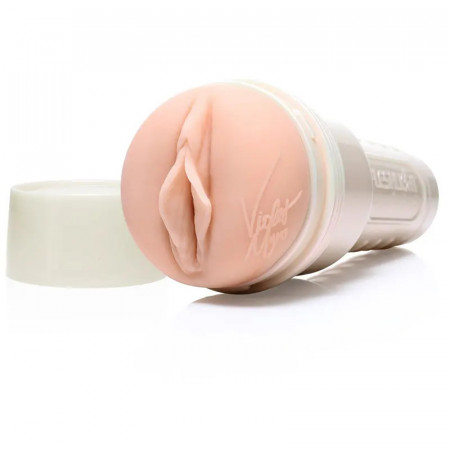 Masturbator | Fleshlight Violet Myers