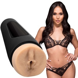 Ariana Marie | ULTRASKYN Masturbator