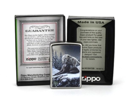 Зажигалка Zippo 80328 Lisa Parker Wolves in the Snow - Img 3