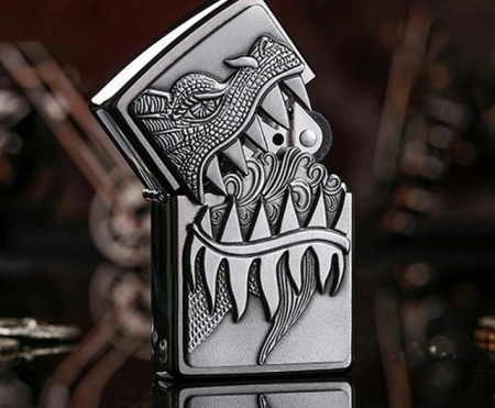 Зажигалка Zippo 28969 Огнедышащий дракон Emblem Design - Img 2