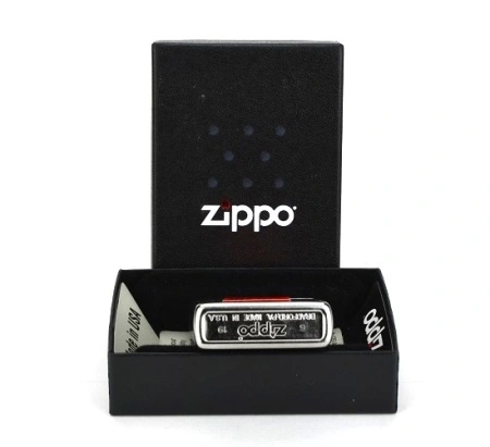 Зажигалка Zippo 80328 Lisa Parker Wolves in the Snow - Img 4