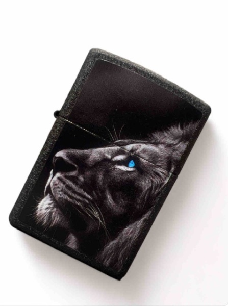 Зажигалка Zippo 81645 Lion with Blue Eyes - Img 2