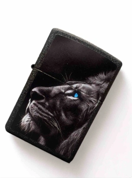 Зажигалка Zippo 81645 Lion with Blue Eyes - Img 2