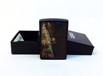 Зажигалка Zippo 28305 Sword of War - Img 3