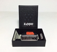 Зажигалка Zippo 76827 Handle with Care - Img 4