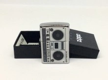 Зажигалка Zippo Trevco Boombox - Img 3