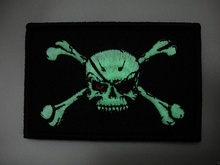 Нашивка (патч светящийся)  Pirate Flag Velcro USA